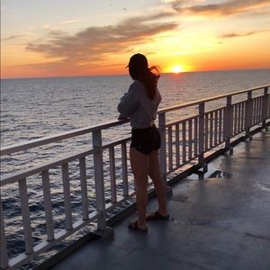 Meet your Posher, Sharon